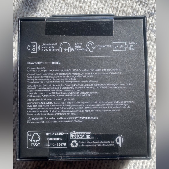 New never opened galaxy buds2 pro - Picture 2 of 2